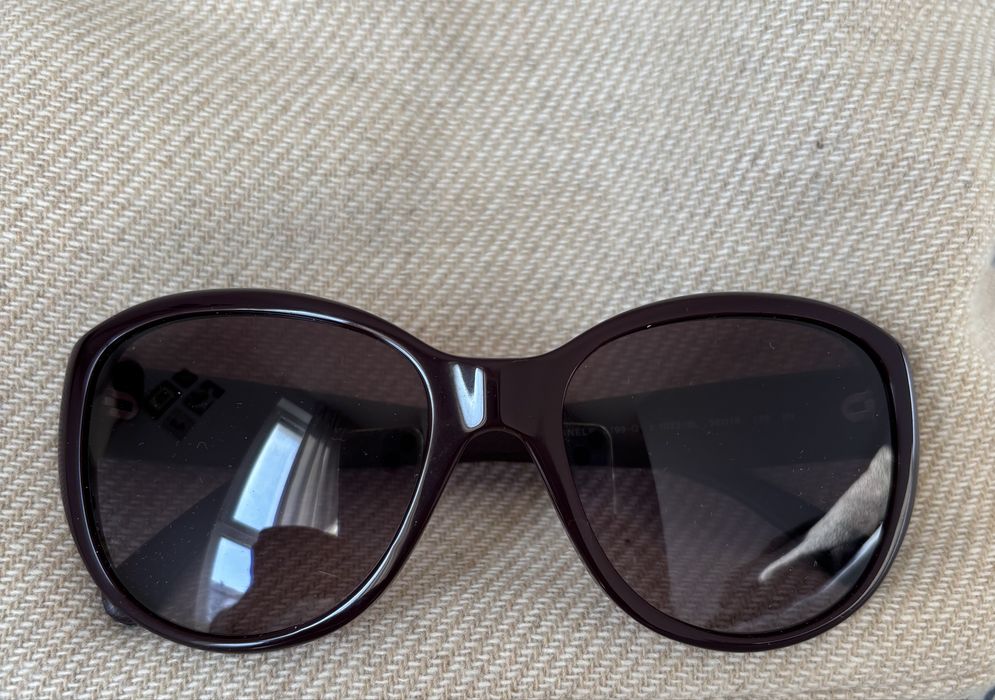 слънчеви очила Chanel, D&G, roberto cavalli, фишу valentino