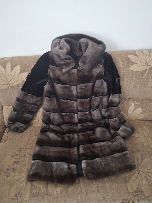 Продам норковую шубу