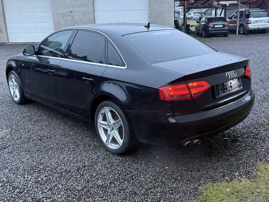 Audi a4 B8 1.8tfsi S-line 2009 berlina