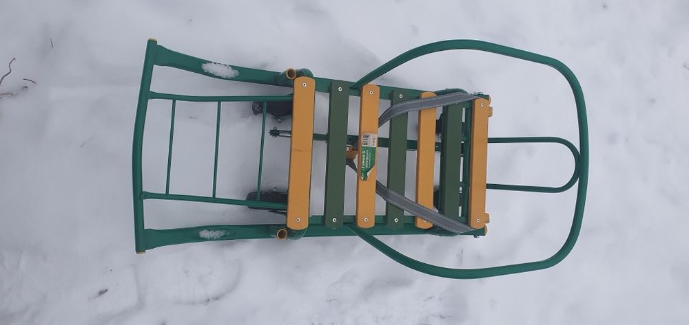 Продам санки новые