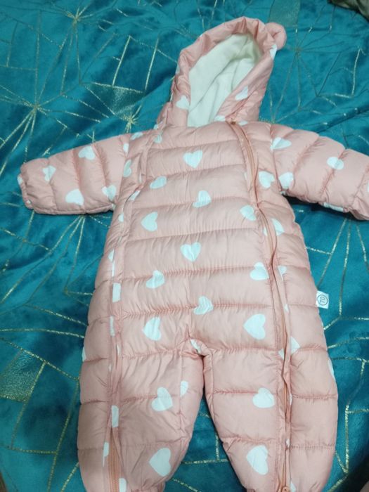 Продам осенний комбинезон 5 тыс