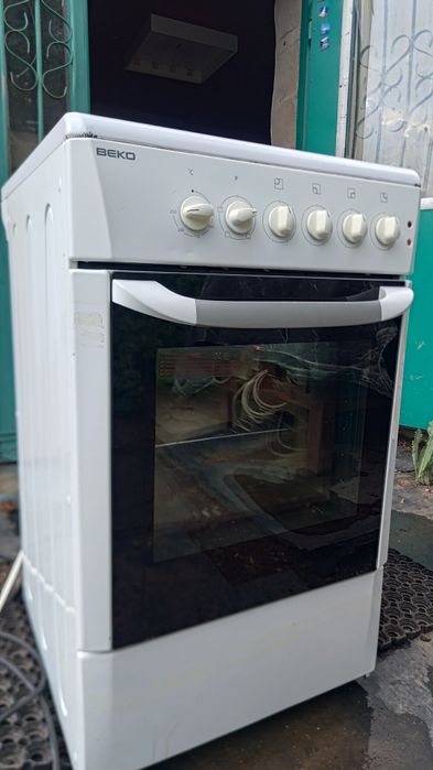 Продаю плиту электрическую BEKO