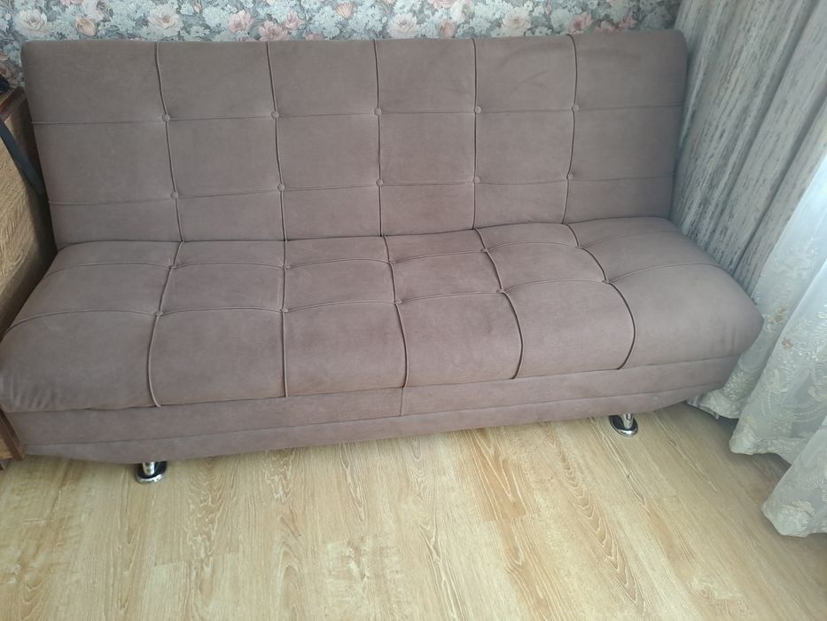 Продам раскладной диван