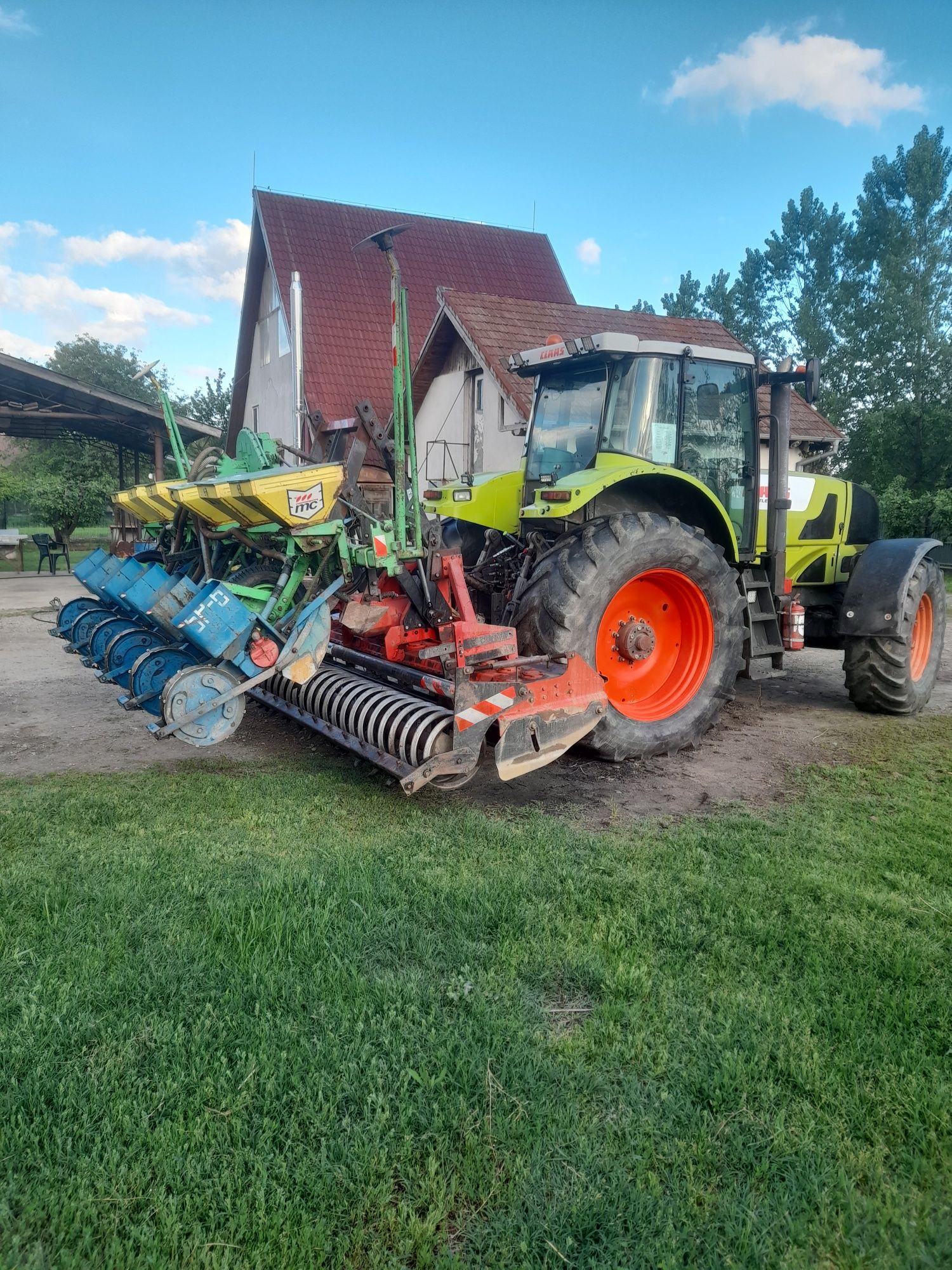 Vand tractor CLAAS ATLES 926ZR