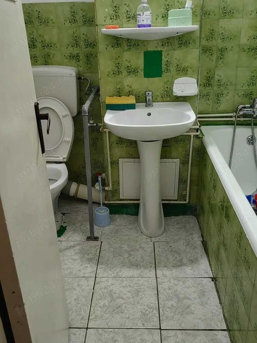 Apartament 3 camere in Campina