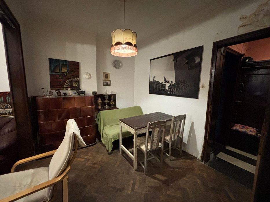 Продава се Двустаен апартамент в София, Център - 63 кв.м за 2024 €/кв.м - Снимка #6