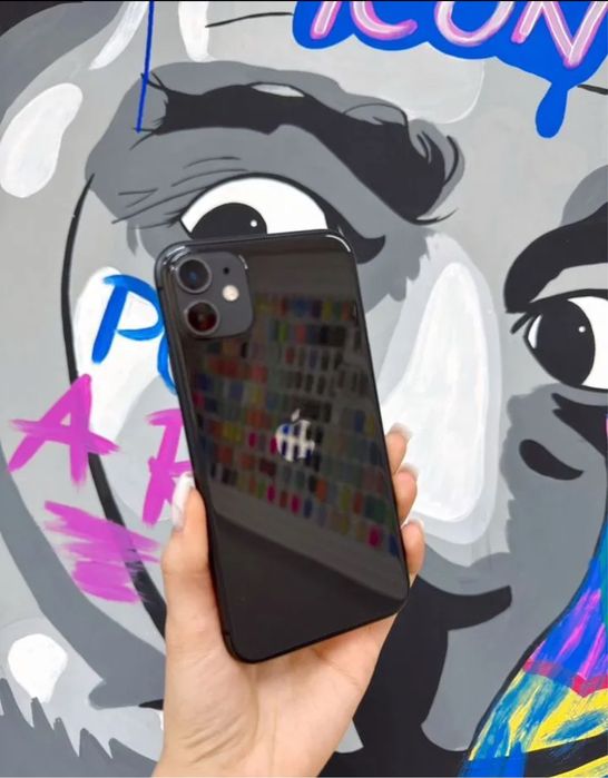 iPhone 11 в идеальном состоянии черный