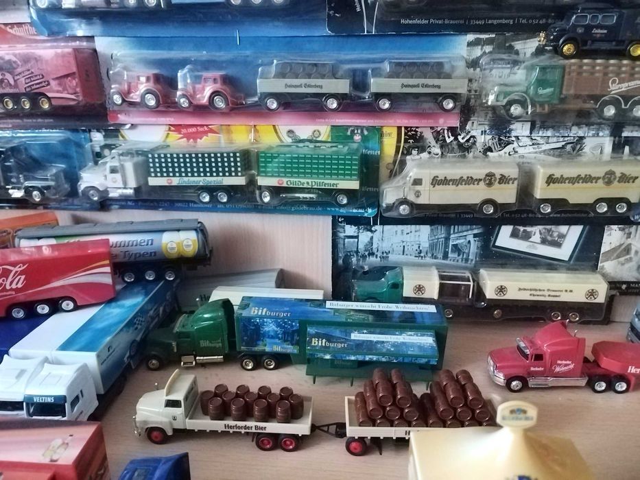 Голяма колекция от камиони Herpa