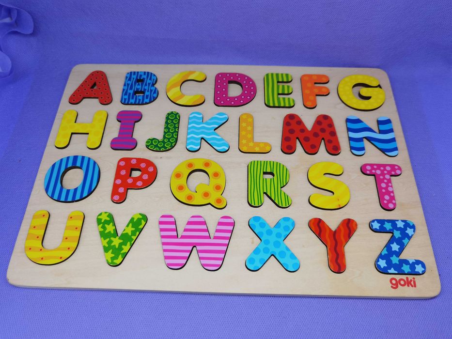 Дървен пъзел за малки дица Азбуката на английски език букви