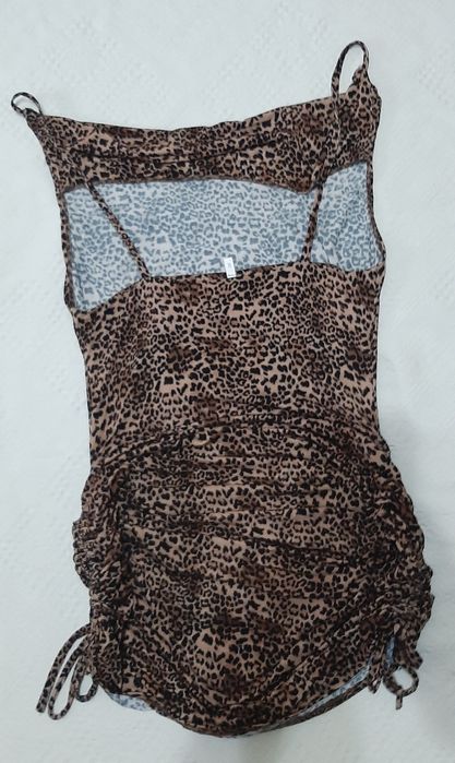 Rochie marimea S animal print cu siret inlaterale