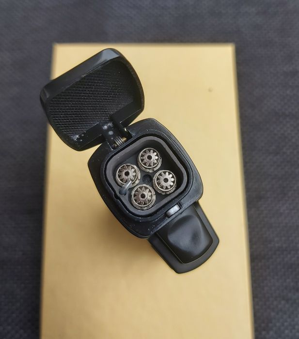 Луксозна запалка за пури GALINER два цвята