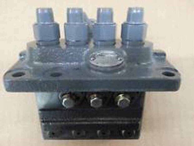 pompa de injectie pentru bobcat 418