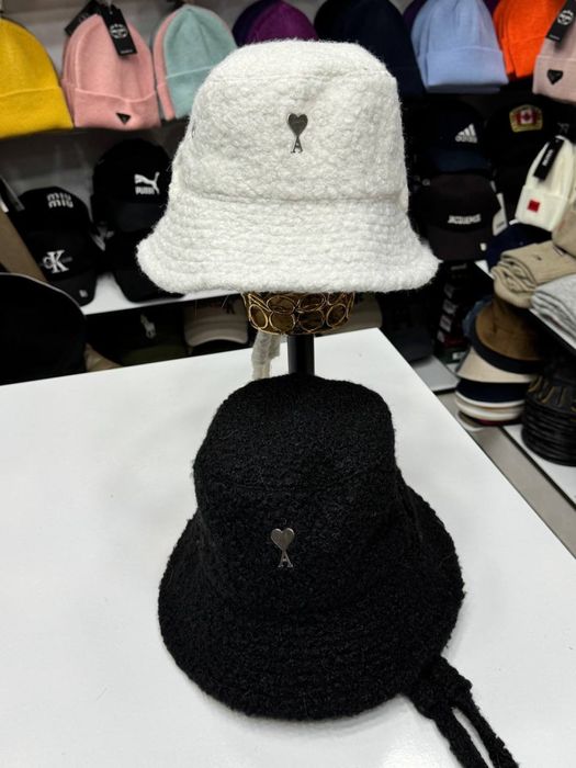 Дамска шапка Amiri (2цвята)