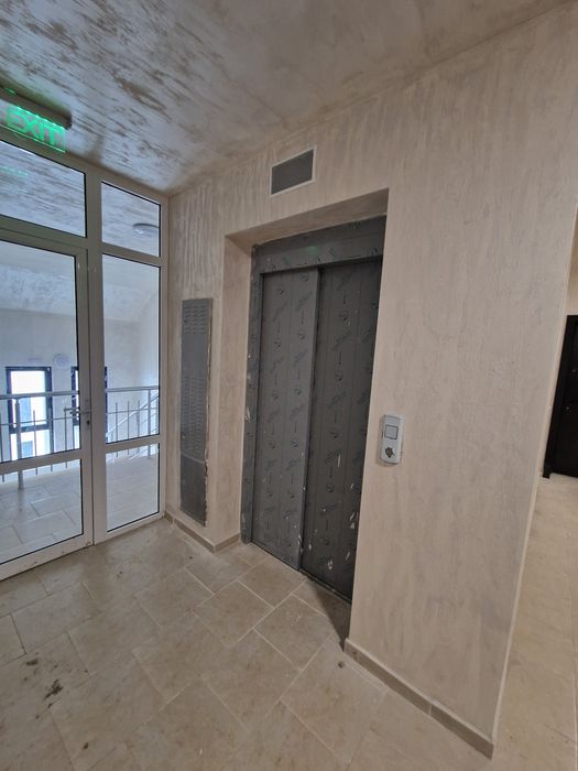 Продава се Тристаен апартамент в София, Малинова долина - 106 кв.м за 1746 €/кв.м - Снимка #1