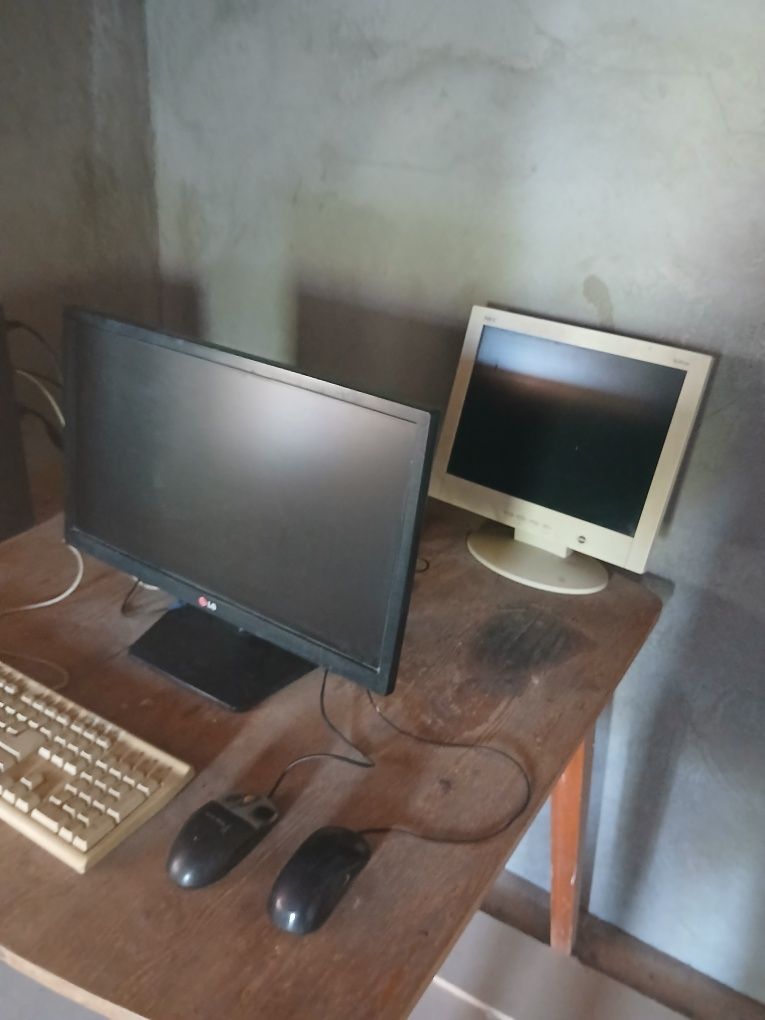 Kompyuter sotiladi