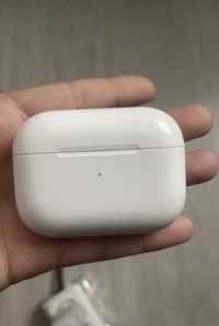 AirPods Pro наушники