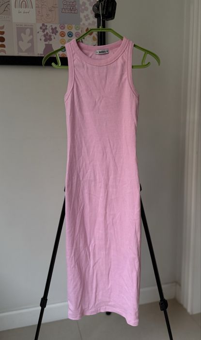 Женские платья.