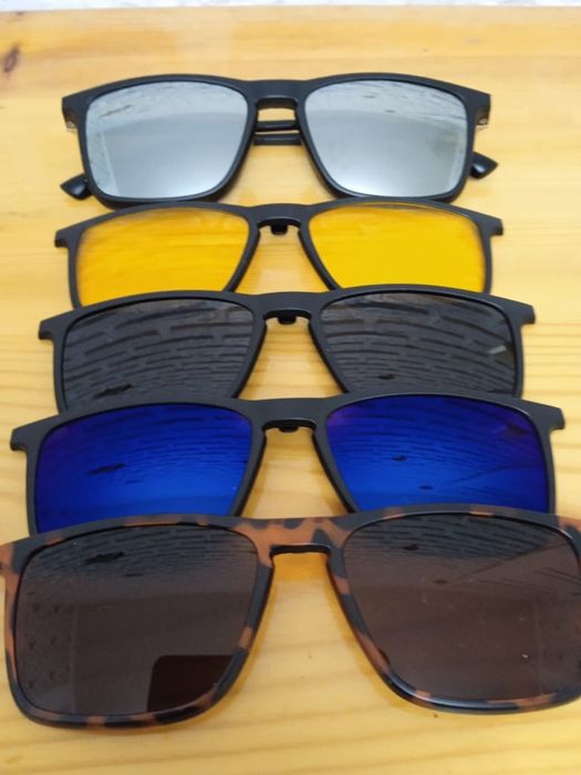 Продам очки новые.