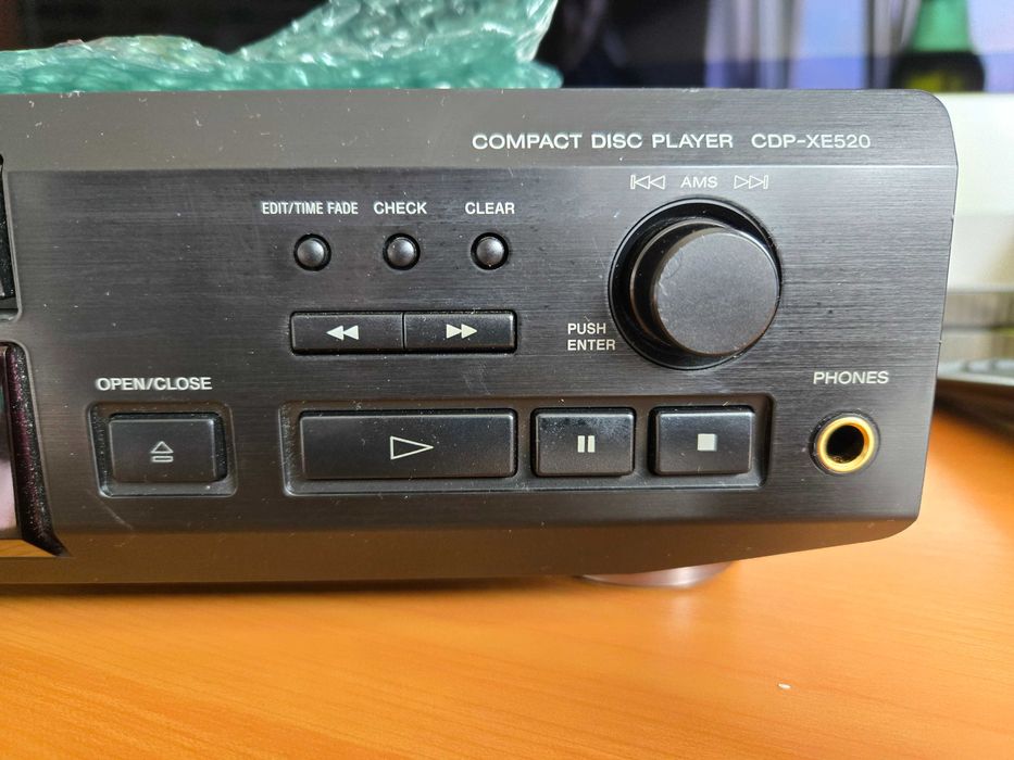 SONY CDP-XE520 Cd player cu cd text