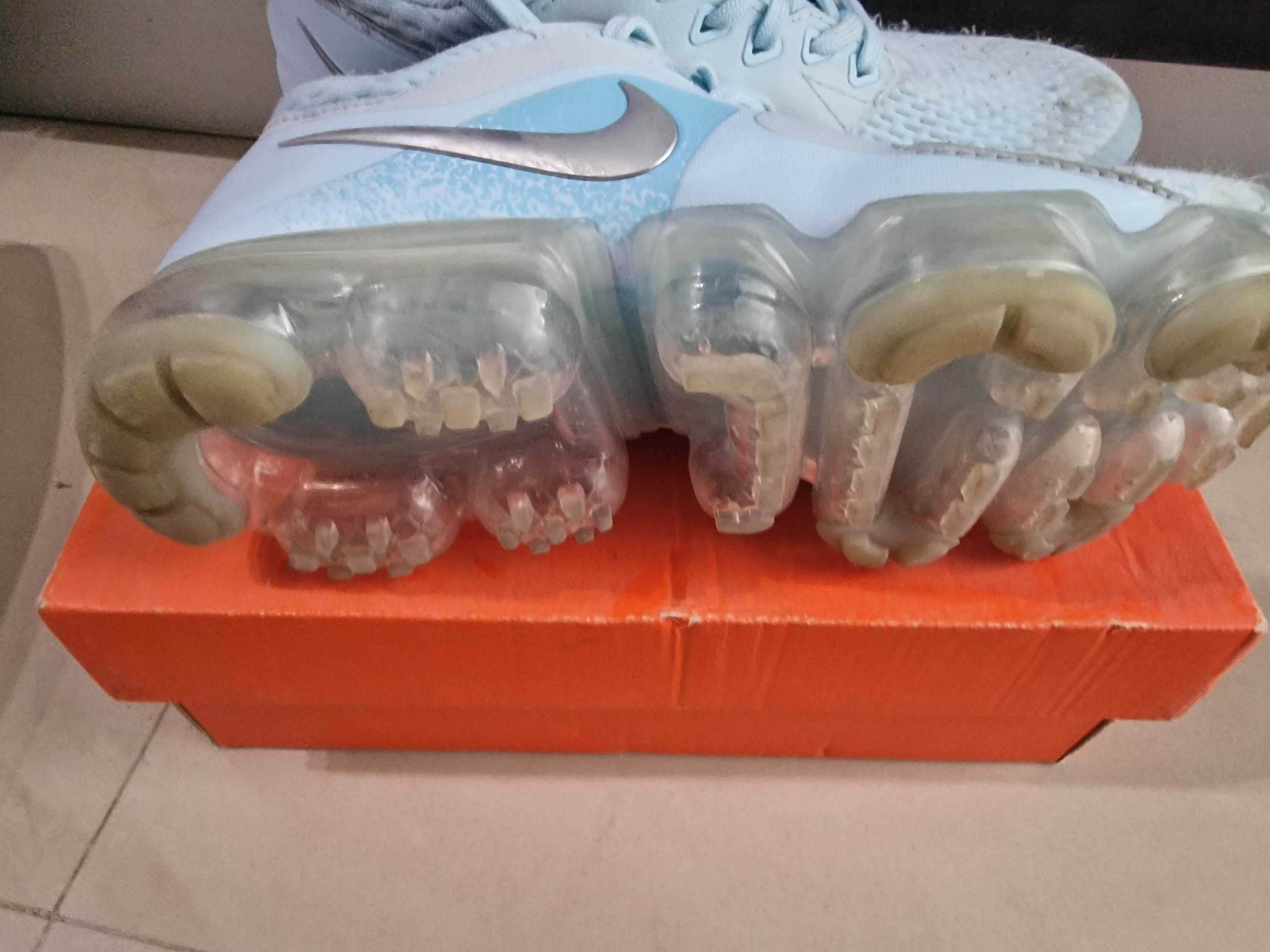 Мартонки Nike Air 36,5