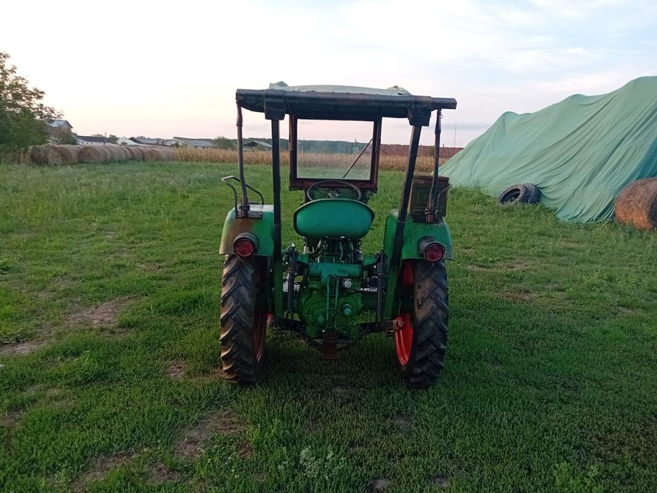 Vând tractor Fendt fix2