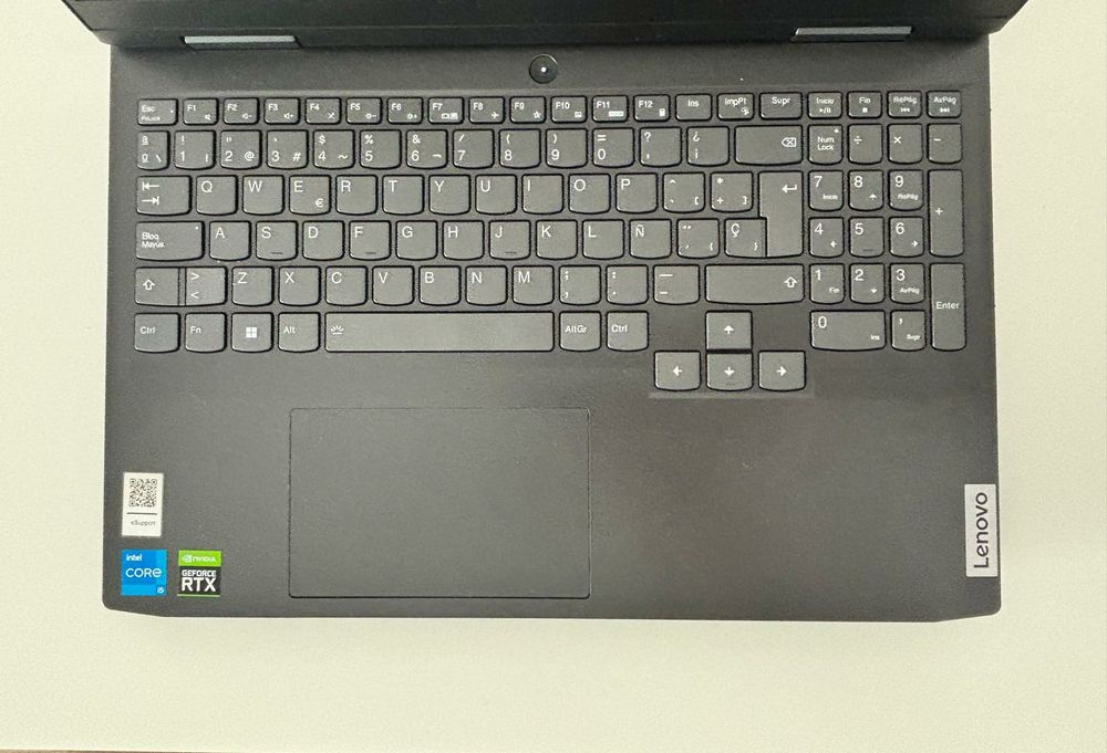 Vand laptop Lenovo Ideapad Gaming 3