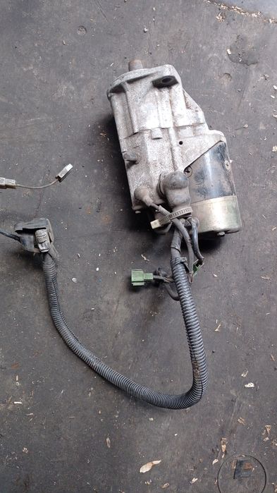 Стартер на погрузчик Toyota 1 DZ