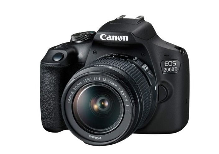 Продам фотоаппарат canon 2000d