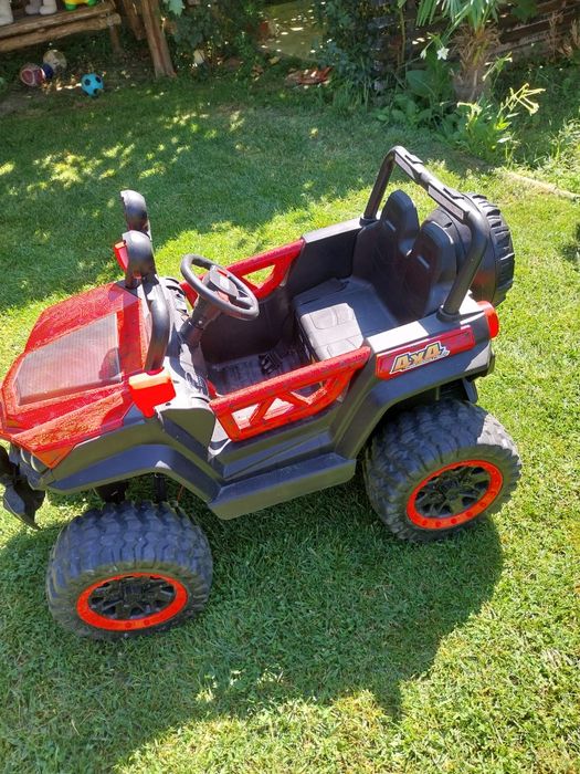 Mașinuța electrica copii