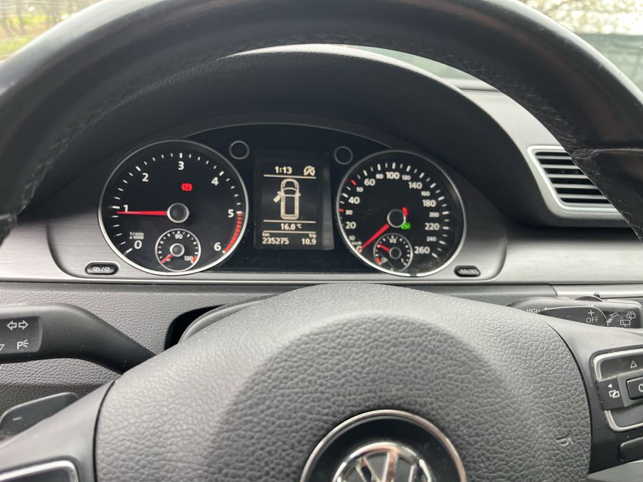 Volkswagen passat. 2.0tdi. Automatic. 2012