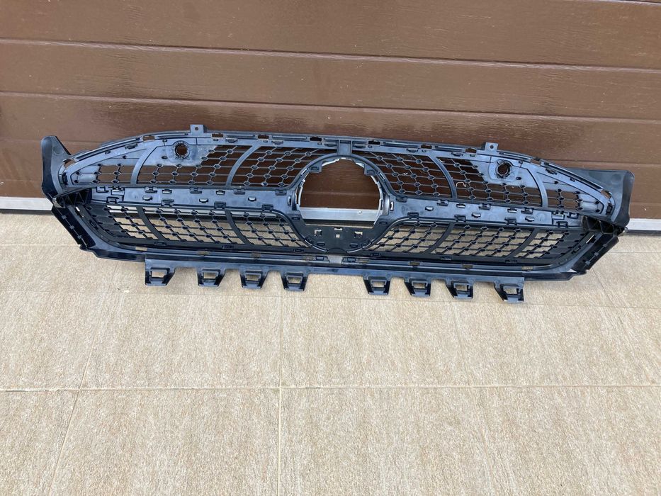 Grila Mercedes CLA W118 - A1188880000