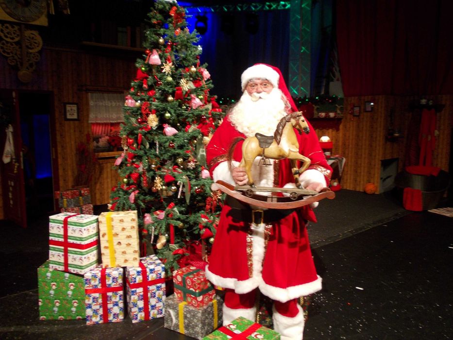 Дядо Коледа покани у дома София