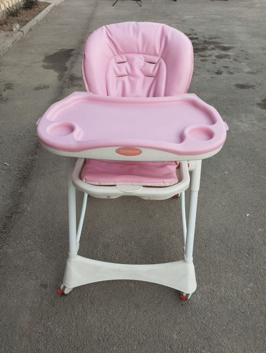 Продам детский столик для кормления в подарок детский манеж