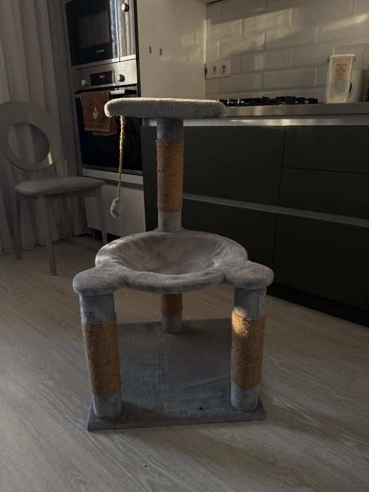 Игровой комплекс для кошек(домик)