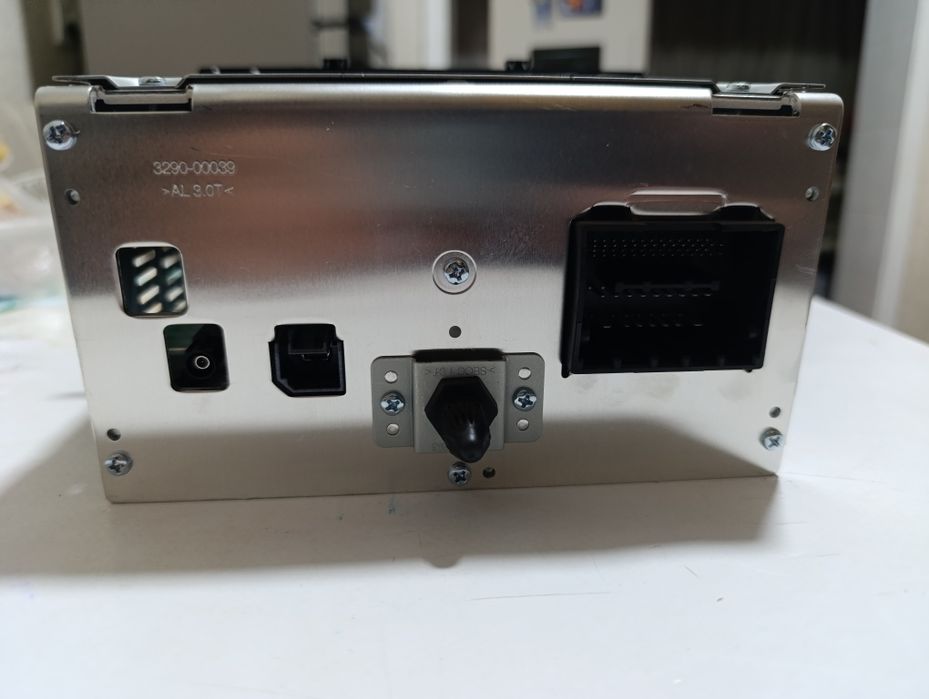 Кобальт магнитола