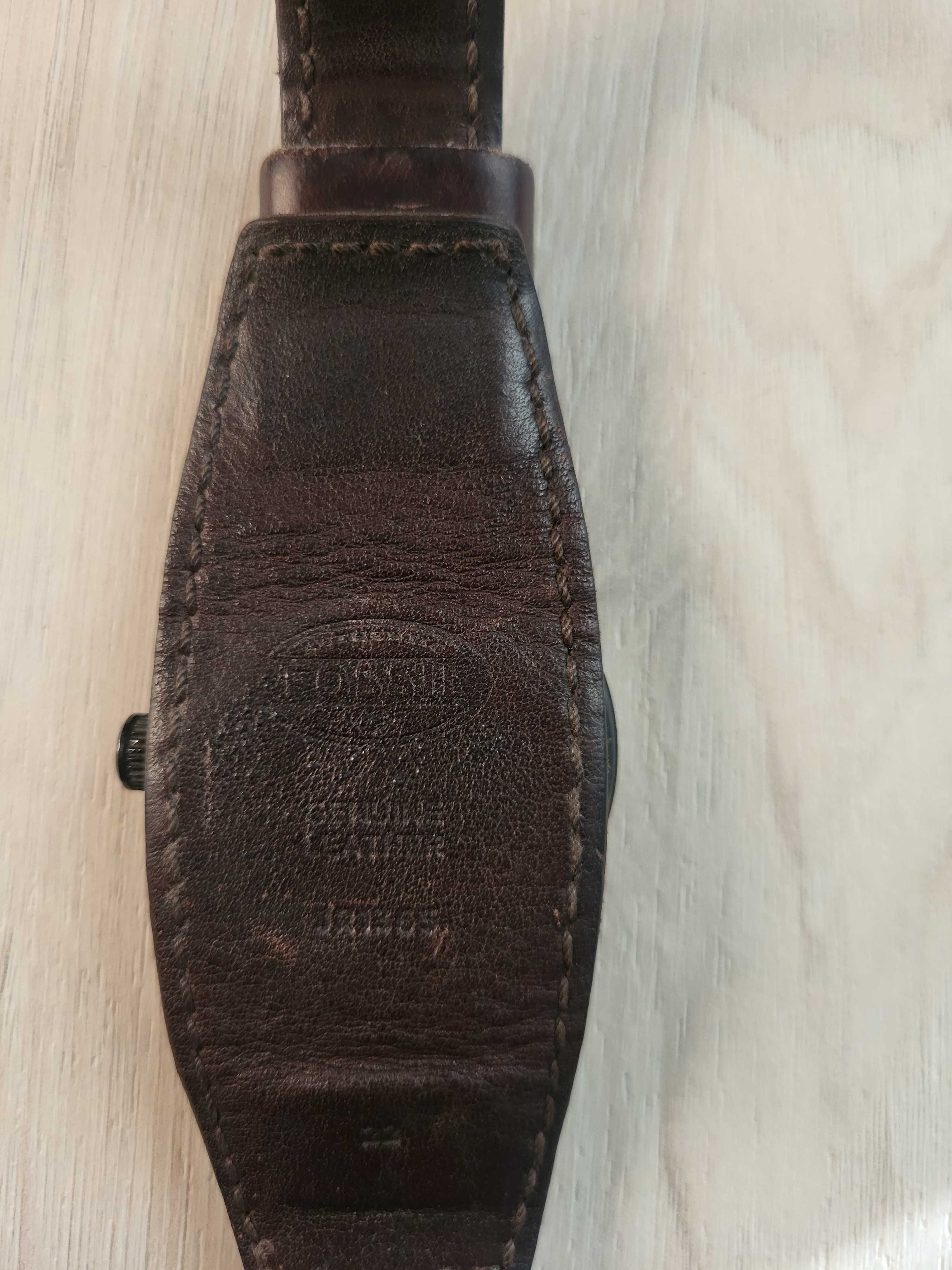 Ръчен часовник Fossil