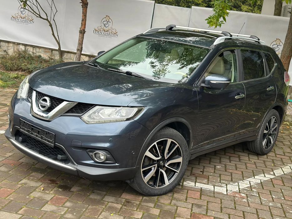 Nissan X-Trail X-Trail T32 An 2016 Euro 6, 7 locuri, panoramic, 4X4, 163.000km KEYLES