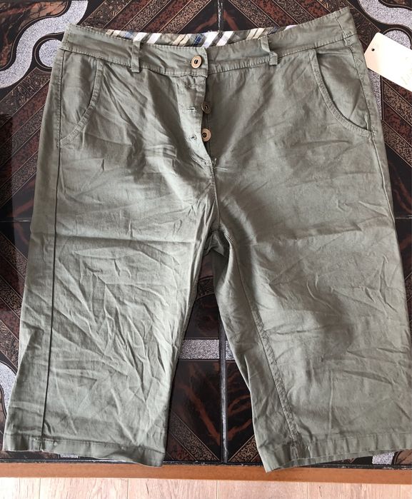 Pantaloni scurti nr. 40, dama