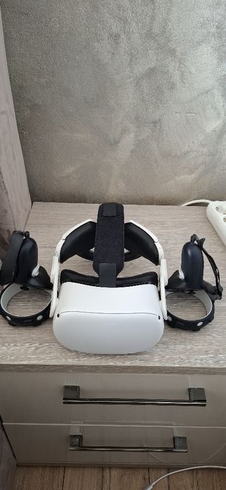 VR Oculus quest 2 stare foarte bună ca nou schimb