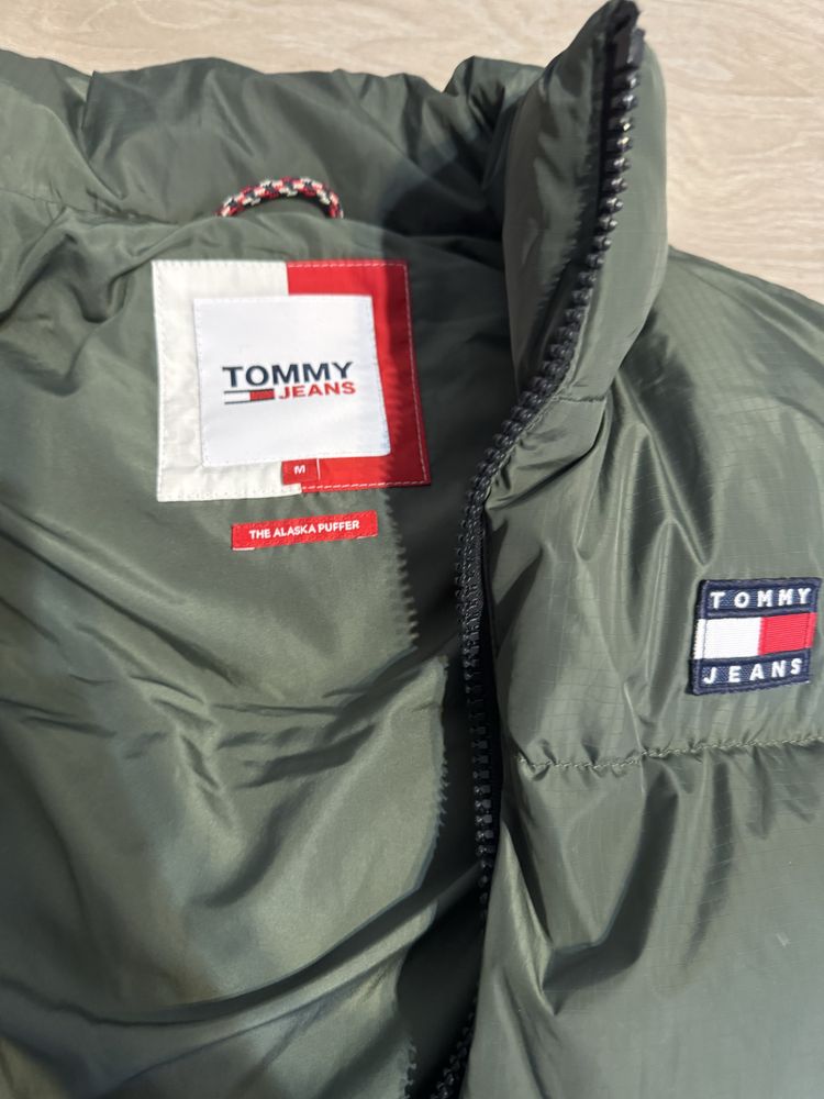 Елек Tommy Jeans