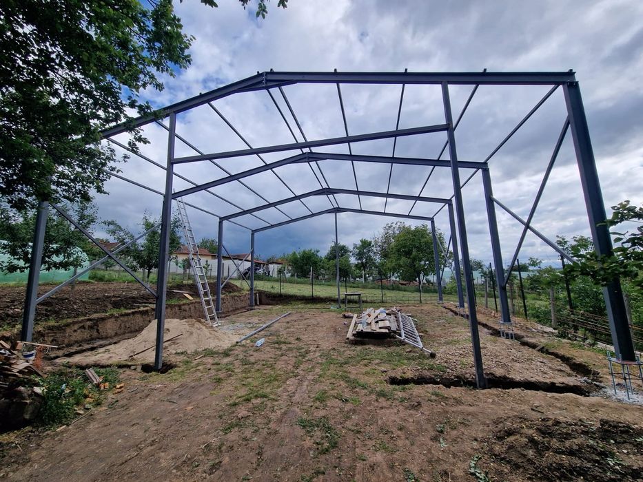 Vând hale metalice asiguram si montaj lucrăm fără avans
