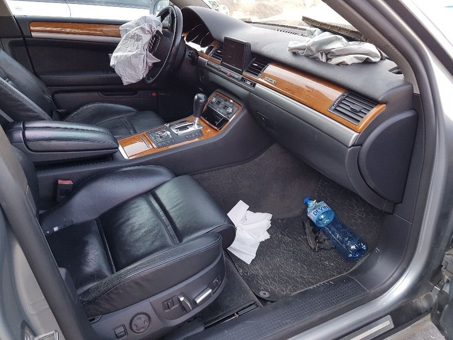 На Части! Audi A8 D3 4.2 TDI V8 326к.с. KayLess Go BOSE Соларен Recaro