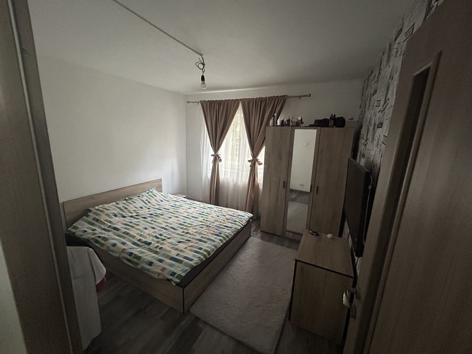 Apartament 4 camere, central