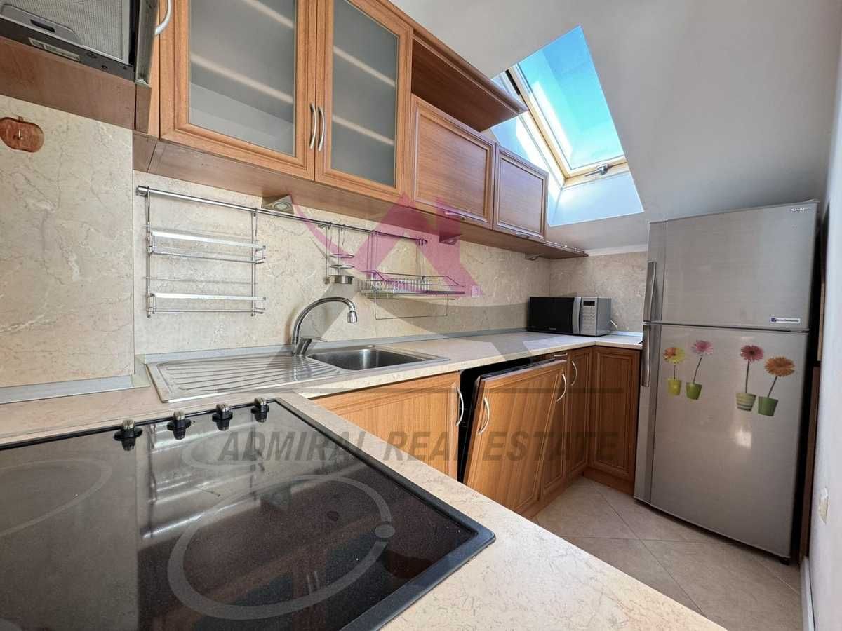 Дава се под наем Тристаен апартамент в Варна, Бриз - 117 кв.м за 850 € - Снимка #1