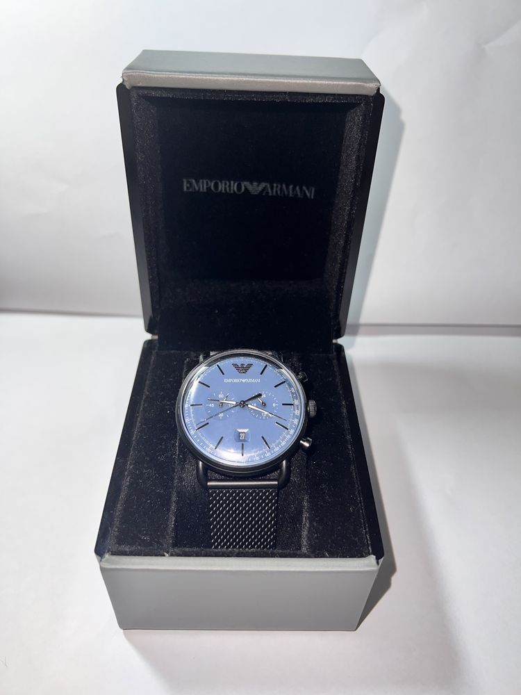 Ръчен Часовник Emporio Armani AR11201 с верижка от благородна стомана