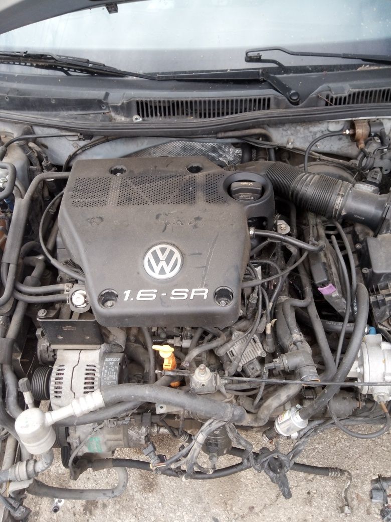 Vw golf 1.6 SR на части