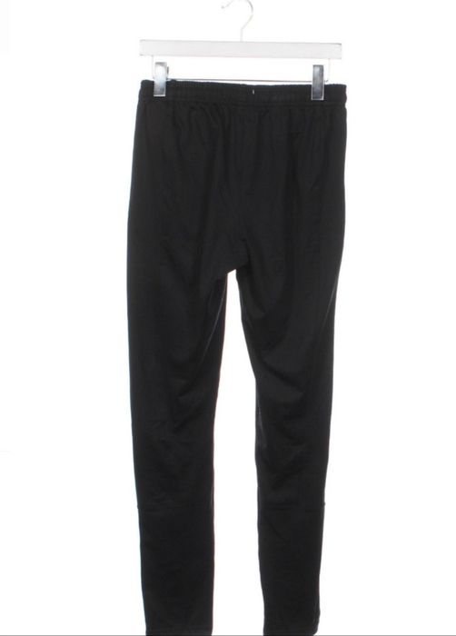 Анцунг Under armour