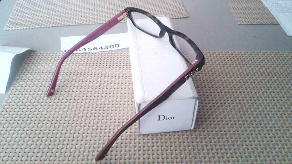 Vînd rame ochelari originale Cristian Dior 500 lei