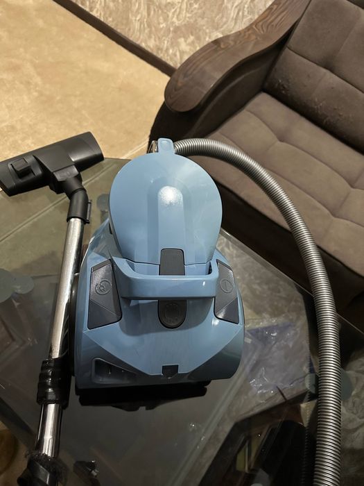 Пылесос Tefal в отличном состоянии