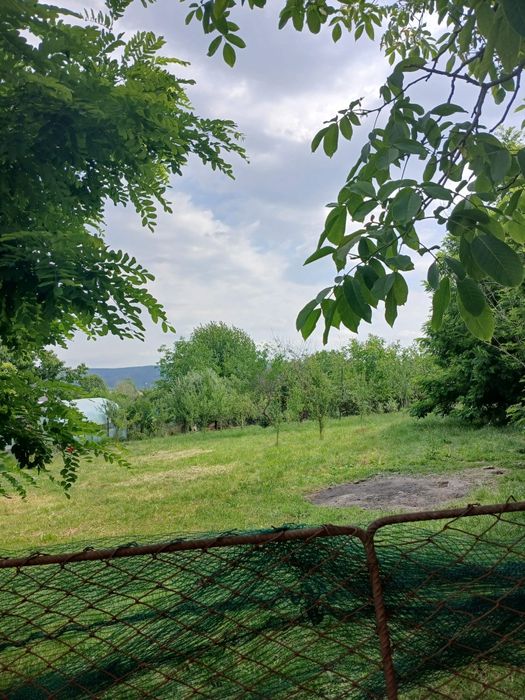 Vând 960mp teren Bascov Stejeret